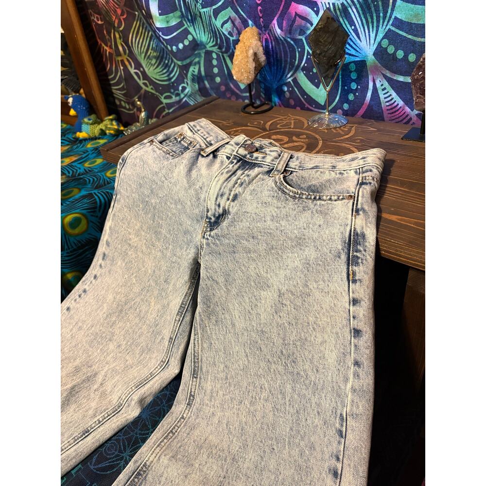 BDG wide leg jeans